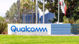 Qualcomm Renews Apple Patent License Effective April 1, 2027 Qualcomm Renews Apple Patent License Effective April 1, 2027