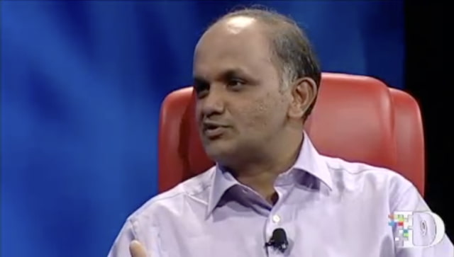 Mossberg Tells Adobe CEO That Flash Performs Terribly on Mobile [Video]