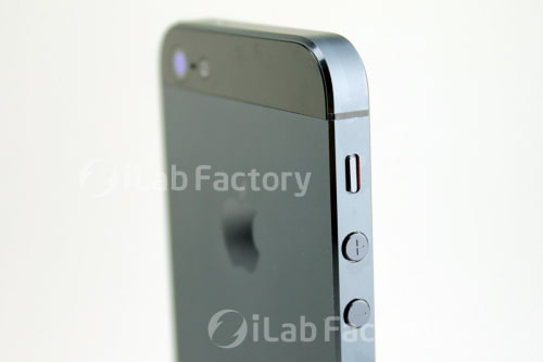Leaked Photos of Fully Assembled &#039;iPhone 5&#039;?
