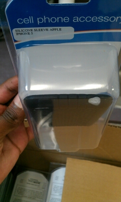 Cases for Redesigned iPhone 5 Arrive at AT&amp;T Stores? [Photos]