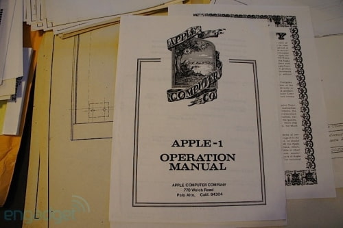 A Gallery of Early Apple Documents [Images]