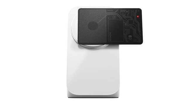 Nomad Unveils New Find My &#039;Tracking Card&#039; With MagSafe Charging