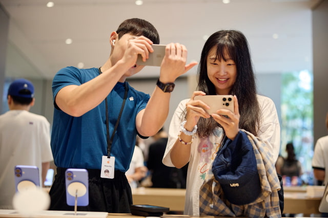 Apple Shares iPhone 16 Release Day Photos